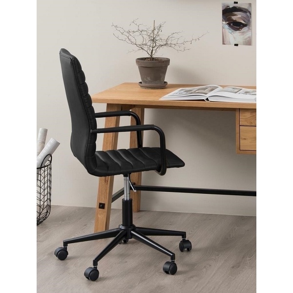 Fotel biurowy Winslow czarny/czarny - ACTONA